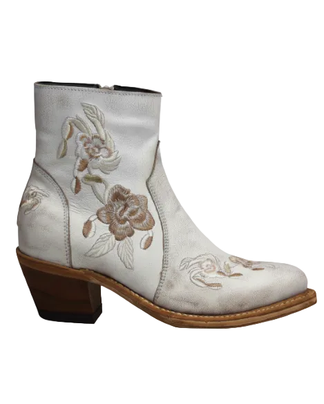 5.5" Ladies Western Bootie Antique White (9405) - Silverado Boots
